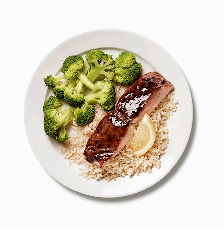 salmon top view - Teriyaki Salmon Dinner with Broccoli and Rice Foto de stock - Sin royalties Premium, Código: 659-03535092