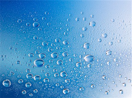 Drops of water on a glass platter Stock Photo - Premium Royalty-Free, Code: 659-03535367