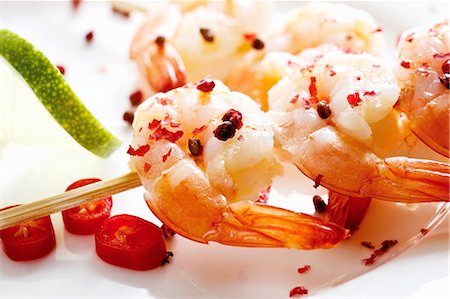 shrimp kebab - Skewered prawns with red pepper Stock Photo - Premium Royalty-Free, Code: 659-03535937