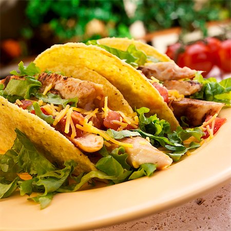 plats mexicains - Tacos de poulet Photographie de stock - Premium Libres de Droits, Code: 659-03536179