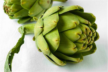 Green artichokes Foto de stock - Sin royalties Premium, Código: 659-03536571