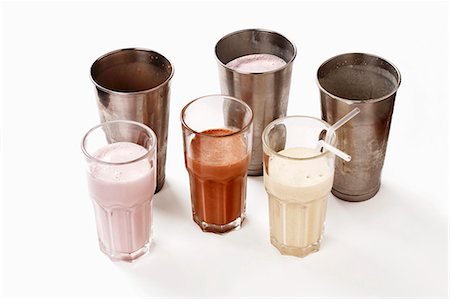 simsearch:659-03537248,k - Three different milkshakes Foto de stock - Sin royalties Premium, Código: 659-03537248