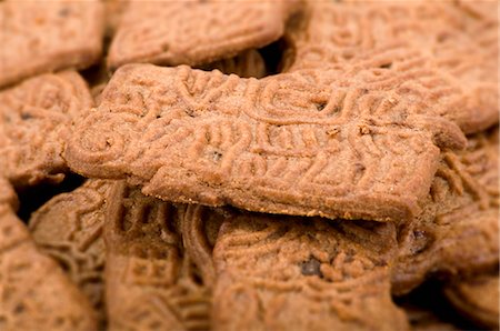 speculoos - Brown Spekulatius cookies (full-frame) Foto de stock - Sin royalties Premium, Código: 659-03537347