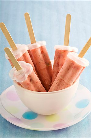 Fruit ice cream lollies Stock Photo - Premium Royalty-Free, Code: 659-03537788