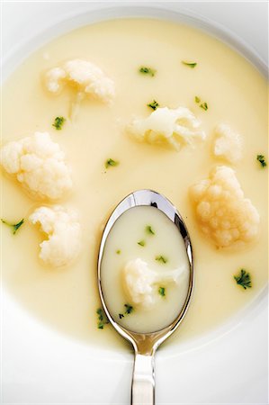 food close up - Cauliflower soup (detail) Stock Photo - Premium Royalty-Free, Code: 659-03531462