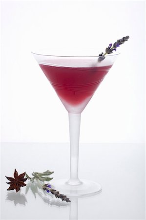 Orange Blossom Cocktail Garnished with Lavender Sprig Stock Photo - Premium Royalty-Free, Code: 659-03532126