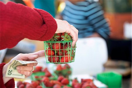 paying for grocery - Woman Buying Strawberries at Market Stock Photo - Premium Royalty-Free, Code: 659-03532181