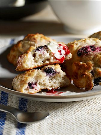 Blueberry scones Stock Photo - Premium Royalty-Free, Code: 659-03532292