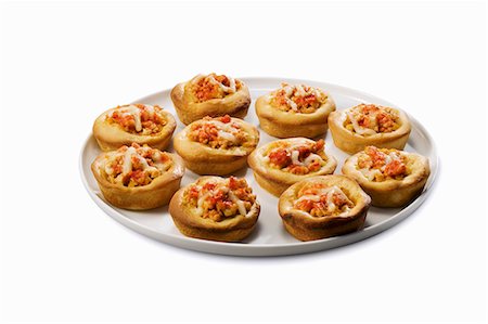 simsearch:659-03531147,k - Platter of Pizza Cups Foto de stock - Sin royalties Premium, Código: 659-03532506