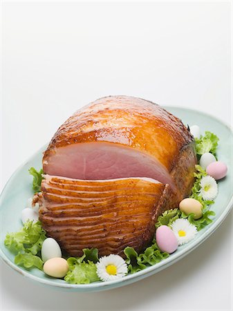 simsearch:659-03534174,k - Glazed roast ham for Easter Stock Photo - Premium Royalty-Free, Code: 659-03532663