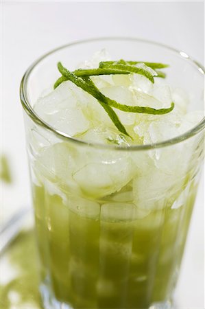 Ice-cold green tea (Matcha) Foto de stock - Sin royalties Premium, Código: 659-03532824