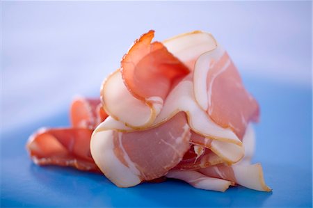 simsearch:659-03529714,k - Several slices of raw ham Stock Photo - Premium Royalty-Free, Code: 659-03533091