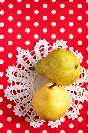 polka dot - Williams pears Stock Photo - Premium Royalty-Free, Code: 659-03533172