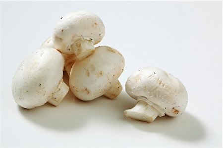 Champignons de Paris frais Photographie de stock - Premium Libres de Droits, Code: 659-03533610