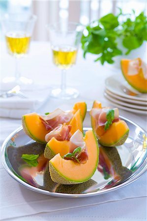 sweet melon - Melon with ham Stock Photo - Premium Royalty-Free, Code: 659-03533707