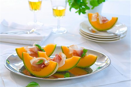 sweet melon - Melon with ham Stock Photo - Premium Royalty-Free, Code: 659-03533708