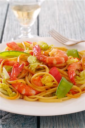 Linguini with gambas Stock Photo - Premium Royalty-Free, Code: 652-05806864