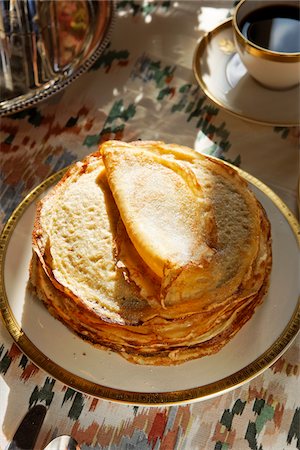 simsearch:652-03800478,k - Pile of pancakes Stock Photo - Premium Royalty-Free, Code: 652-05807620