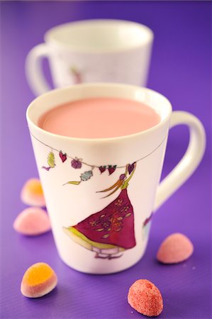 simsearch:652-03803705,k - Cups of strawberry milk and candy gums Stock Photo - Premium Royalty-Free, Code: 652-05807634