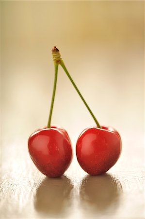 simsearch:652-03801709,k - Cherries Stock Photo - Premium Royalty-Free, Code: 652-05807637