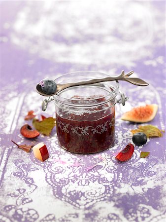 simsearch:652-05807386,k - Fig jam Stock Photo - Premium Royalty-Free, Code: 652-05808011