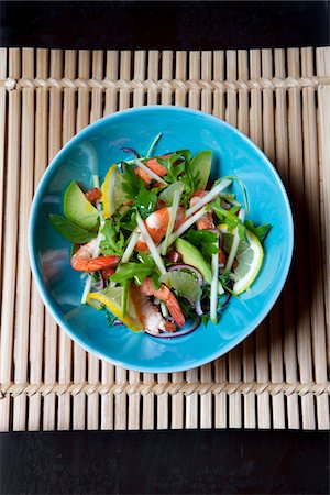 rucola - Salade de crevettes et agrumes Photographie de stock - Premium Libres de Droits, Code: 652-05808250