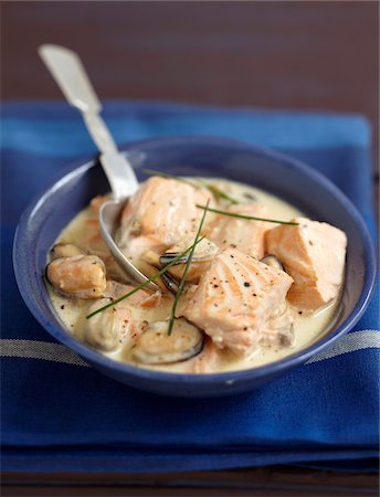 Salmon and mussel blanquette Foto de stock - Sin royalties Premium, Código: 652-05808434