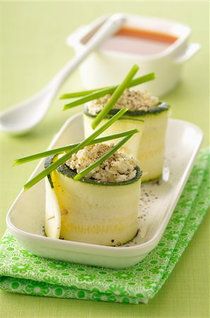 pictures of green food as appetizers - Zucchini and feta rolls Stock Photo - Premium Royalty-Free, Code: 652-05808958