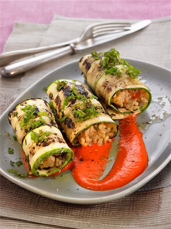 Zucchini rolls stuffed with rice and red pepper puree Stock Photo - Premium Royalty-Free, Code: 652-05809015
