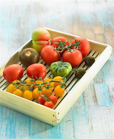 Assortiments de tomates Photographie de stock - Premium Libres de Droits, Code: 652-05809096