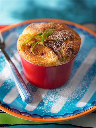 simsearch:652-05807418,k - Lime soufflé Stock Photo - Premium Royalty-Free, Code: 652-05809427