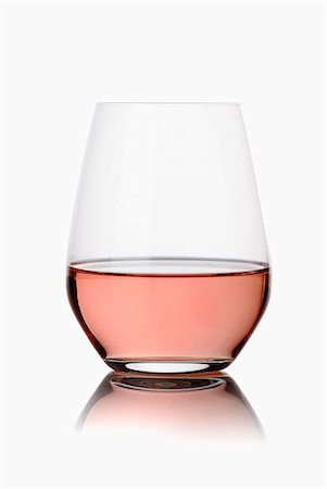 simsearch:652-03634390,k - Glass of rosé wine Foto de stock - Sin royalties Premium, Código: 652-06818717