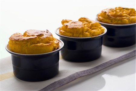 simsearch:652-05807232,k - Pumpkin soufflé Photographie de stock - Premium Libres de Droits, Code: 652-06818896