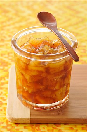 Pineapple jam Stock Photo - Premium Royalty-Free, Code: 652-06819173