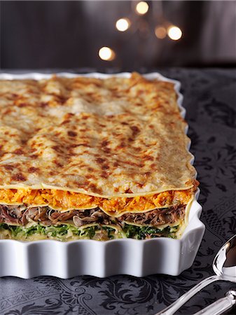 simsearch:652-05807201,k - Three vegetable lasagnes Photographie de stock - Premium Libres de Droits, Code: 652-07655119