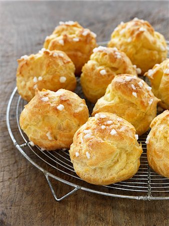 simsearch:652-07656116,k - Chouquettes Stock Photo - Premium Royalty-Free, Code: 652-07655325