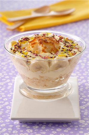 purple granadilla - Banana and passion fruit tiramisu Stock Photo - Premium Royalty-Free, Code: 652-07655567