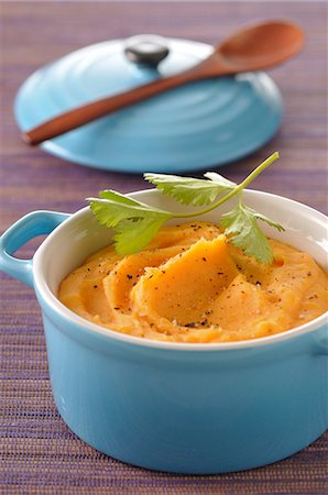 pureed - Sweet potato mash Stock Photo - Premium Royalty-Free, Code: 652-07655690