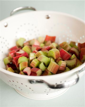 simsearch:652-07656261,k - Chopped rhubarb in a colander Stock Photo - Premium Royalty-Free, Code: 652-07655972