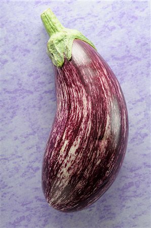 Striped eggplants Stock Photo - Premium Royalty-Free, Code: 652-07655986