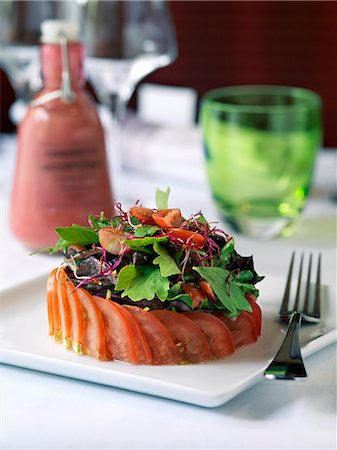 Tomato timbale and fancy salad starter Stock Photo - Premium Royalty-Free, Code: 652-07656390