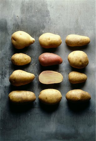 Potatoes Fotografie stock - Premium Royalty-Free, Codice: 652-01666730