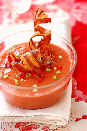 simsearch:652-01666662,k - tomato and grilled pork gaspacho Stock Photo - Premium Royalty-Free, Code: 652-01668229