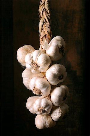 braid of garlic Foto de stock - Sin royalties Premium, Código: 652-01668246