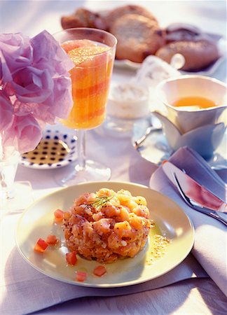 salmon pink - salmon tartare Stock Photo - Premium Royalty-Free, Code: 652-01668528