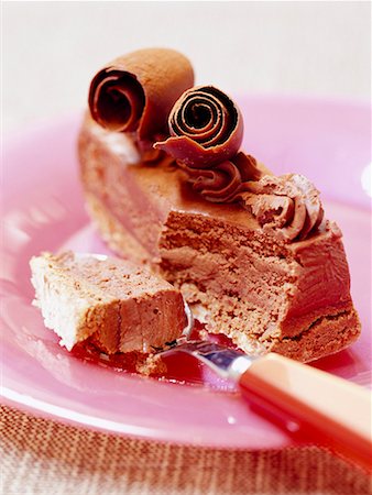 simsearch:652-01669516,k - Chocolate cake Foto de stock - Sin royalties Premium, Código: 652-01669680