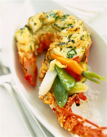 simsearch:652-01669068,k - Spiny lobster grilled with vegetables Foto de stock - Sin royalties Premium, Código: 652-01669694