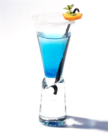 Cocktail Blue lagoon Photographie de stock - Premium Libres de Droits, Code: 652-01669691