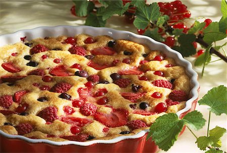 dessert gooseberry - Summer fruit pudding Stock Photo - Premium Royalty-Free, Code: 652-01669717