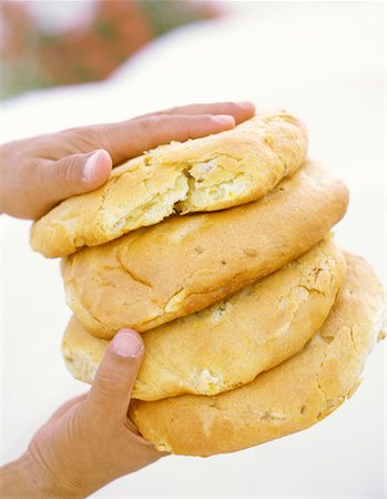 Tunisian bread Stock Photo - Premium Royalty-Free, Code: 652-01670216